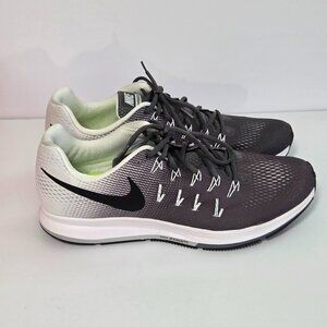 NWT -- Nike Air Zoom Pegasus 33 Running Shoes , Men’s 13, Dark Grey/Black/White